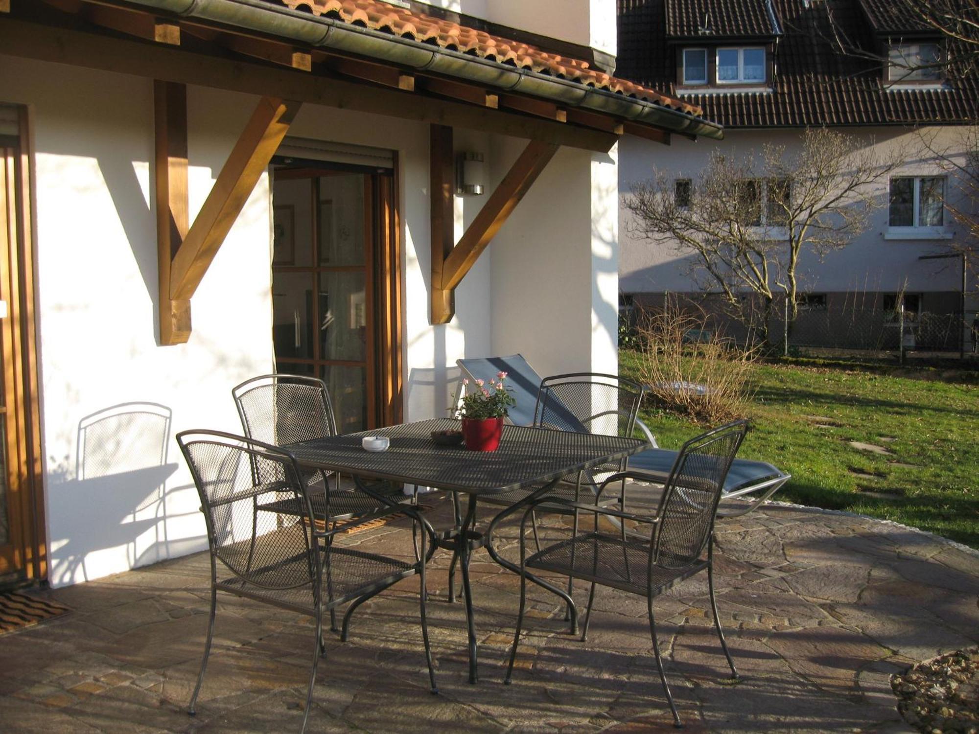 Apartamento Unterm Nussbaeumle Adelhausen Exterior foto